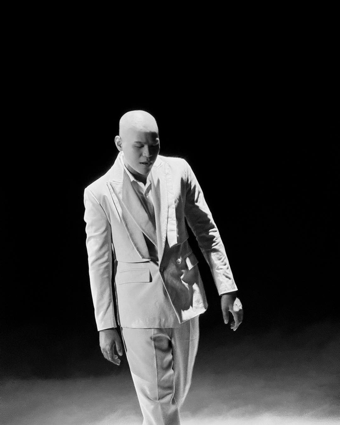 Nam ca sĩ vừa trải qua ca phẫu thuật hôm 17/7.