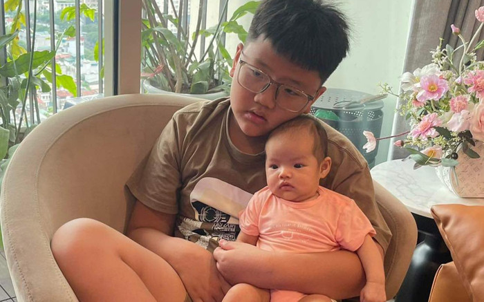Vừa sinh bé Rồng con, Thu Quỳnh thừa nhận 'thua' quý tử ở điểm này Ảnh 2
