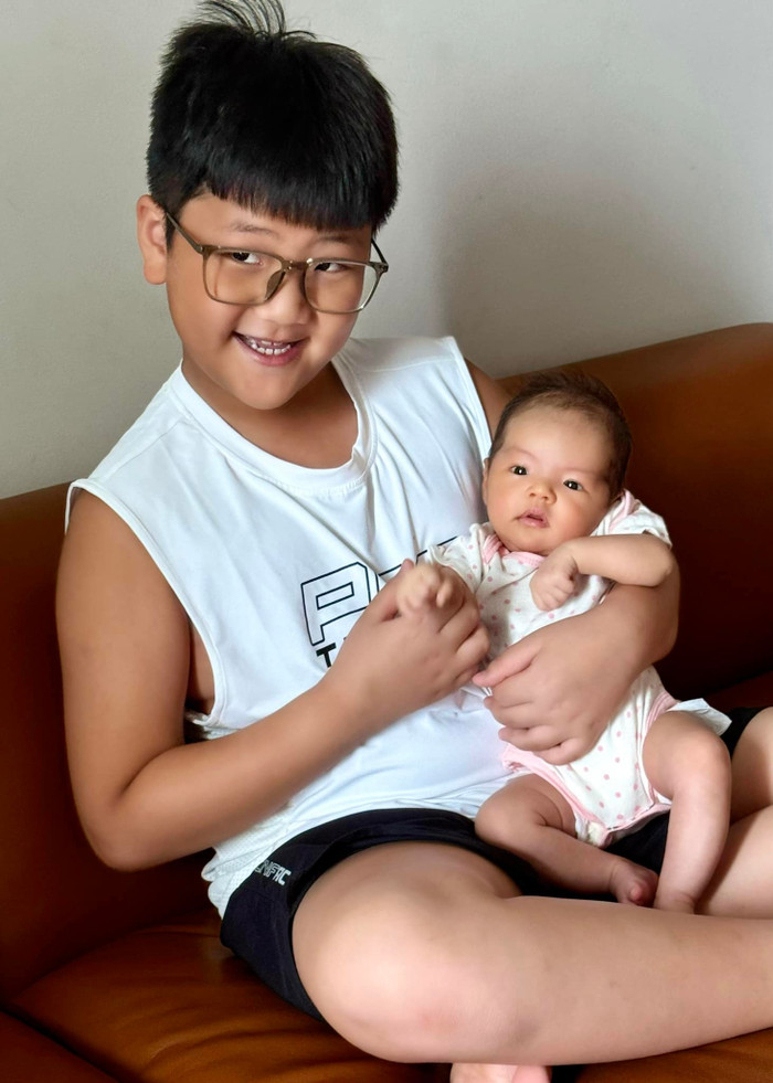 2 nhóc tỳ đáng yêu, kháu khỉnh nhà Thu Quỳnh.