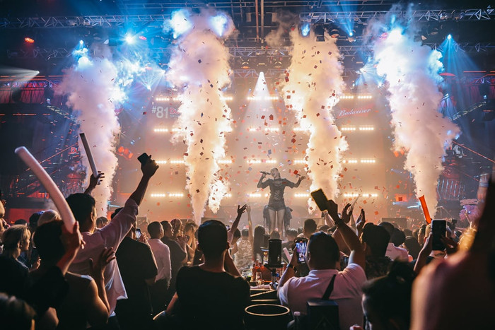 Hồ Ngọc Hà nóng bỏng, khoe nhan sắc vạn người mê trên sân khấu Ảnh 5