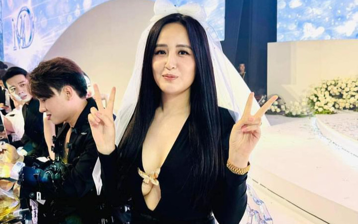 Mai Phương Thuý tiết lộ việc mang giày bệt dự đám cưới Midu, lý do liên quan đến sức khoẻ? Ảnh 2