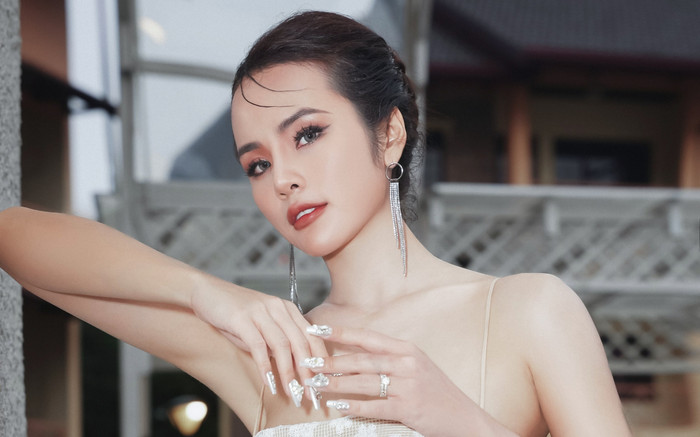 Hoa khôi Trà My giữ vị trí vedette, sải bước tự tin trên sàn diễn quốc tế Ảnh 2