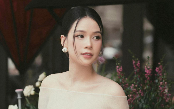 Sam bị Lan Ngọc 'bóc trần' nhan sắc có can thiệp thẩm mỹ? Ảnh 2