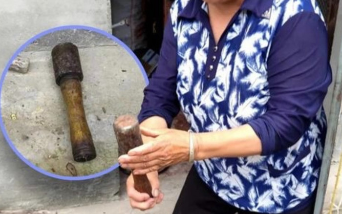 Cụ bà 90 tuổi dùng lựu đạn làm chày giã tiêu suốt 20 năm mà không hề hay biết Ảnh 2