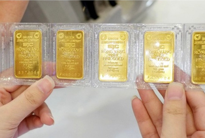 Giá vàng đột ngột tuột dốc, mất mốc trầm trọng Ảnh 3