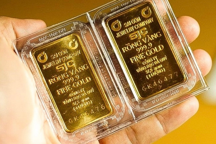 Giá vàng đột ngột tuột dốc, mất mốc trầm trọng Ảnh 1