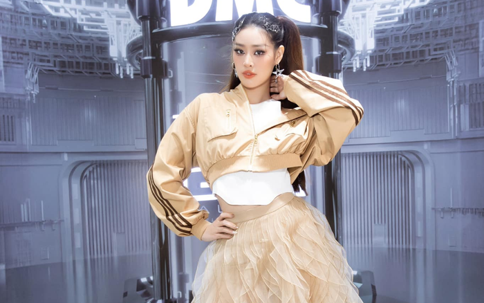 Hoa hậu Khánh Vân xuất hiện trong một sự kiện do nhà thiết kế Đỗ Mạnh Cường tổ chức. Ảnh: FBNV