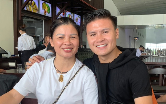 Mẹ Quang Hải mong con trai ở gần nhà để chăm lo cho gia đình Ảnh 2