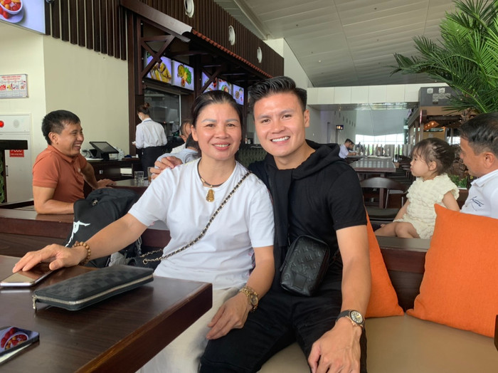 Mẹ Quang Hải nhận về hai tin vui chỉ trong thời gian ngắn.