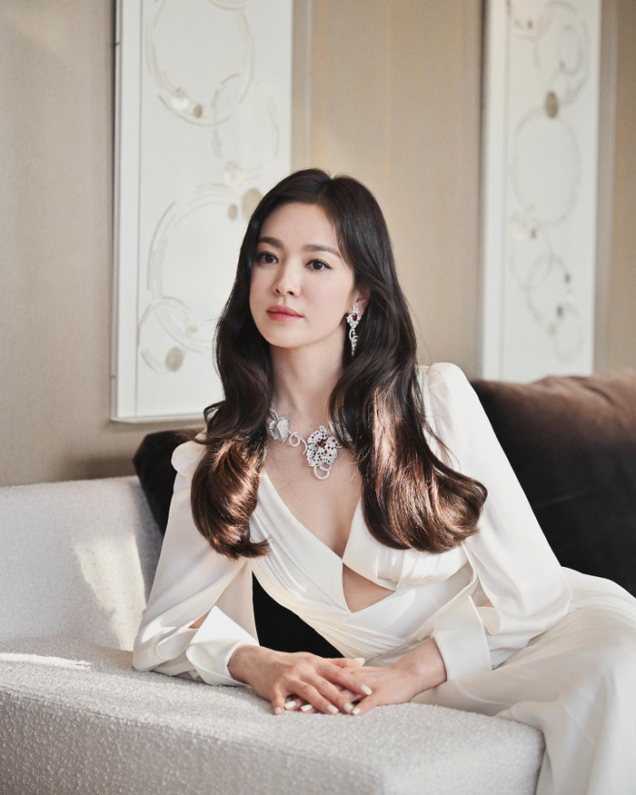 Sự khác biệt của Song Hye Kyo và Jang Nara tại Trung Quốc: Người được ưu ái, kẻ bị ghẻ lạnh Ảnh 1