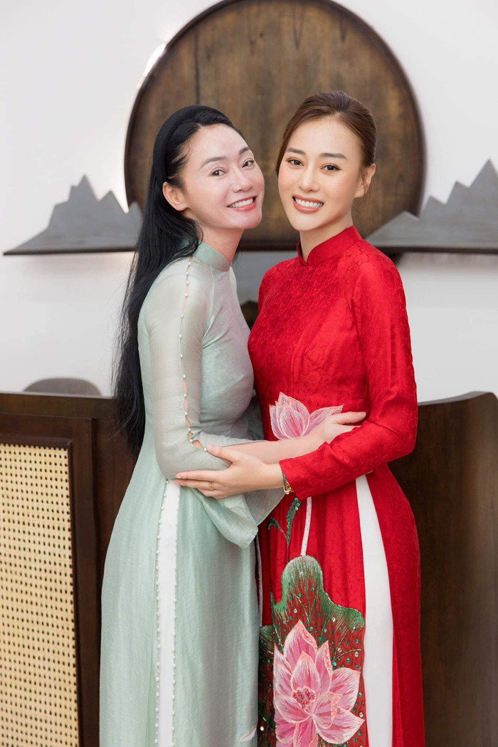 Quách Thu Phương và Phương Oanh có mối quan hệ thân thiết.