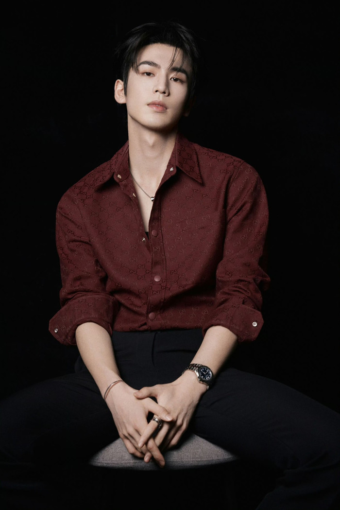 5 sao nam 9x đẹp trai nhất showbiz Hoa ngữ: Dương Dương – Tiêu Chiến xứng đáng 'phong thần' Ảnh 4