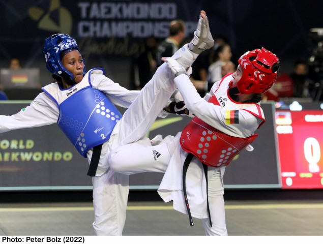 Michelle Tau là hoa hậu hiếm hoi được tham gia thế vận hội Olympic. 