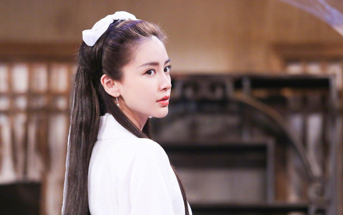 Angelababy từng được Vu Chính chọn đóng vai Tiểu Long Nữ Ảnh 2