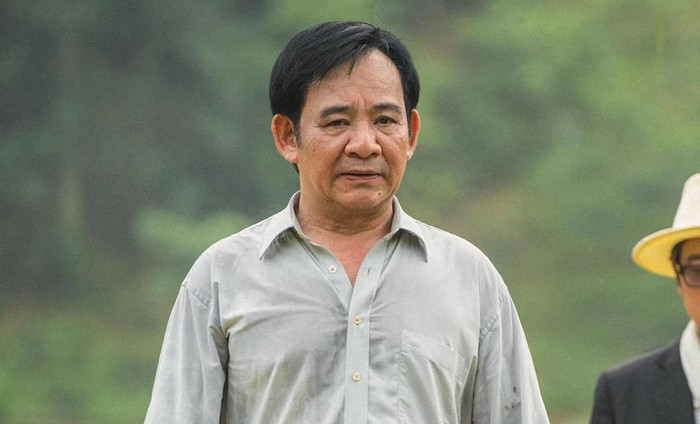 Ở tuổi ngoài 60, nam nghệ sĩ vẫn dành nhiều thời gian cho nghệ thuật.