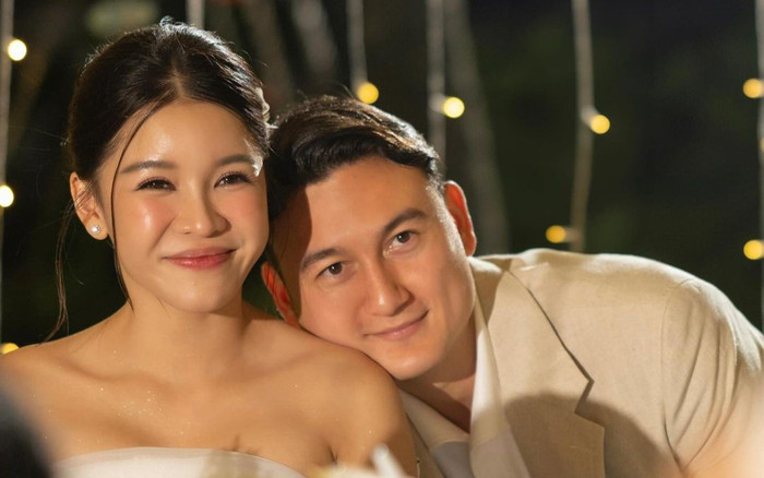 Vợ Đặng Văn Lâm siết bụng sau kết hôn Ảnh 2