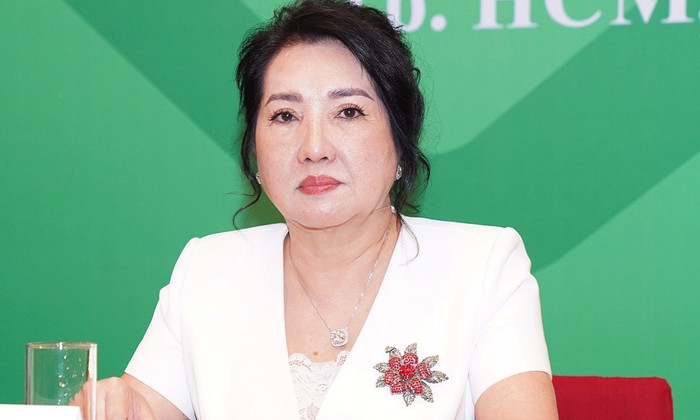 Bộ Công an cho biết Cơ quan Cảnh sát điều tra đã ra quyết định khởi tố bị can, bắt tạm giam; lệnh khám xét đối với bà Nguyễn Thị Như Loan (Tổng Giám đốc Công ty CP Quốc Cường Gia Lai) - mẹ của Cường Đô La.