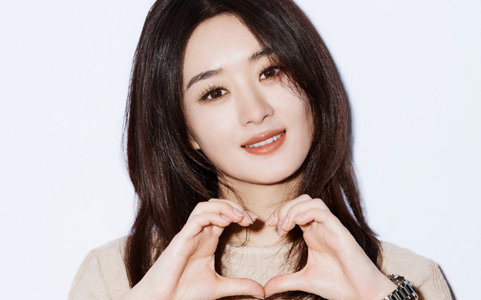 Triệu Lệ Dĩnh công bố tin trọng đại cùng một đạo diễn nổi tiếng Ảnh 2