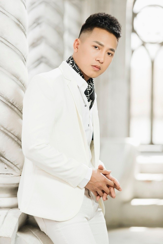 Nam ca sĩ Việt từng nhận cát-xê 200 triệu, hát kẹo kéo khiến nhiều người ngỡ ngàng Ảnh 2