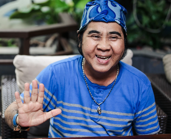 May mắn khi NSƯT Bạch Long không cần phải phẫu thuật mà để vết thương tự lành.