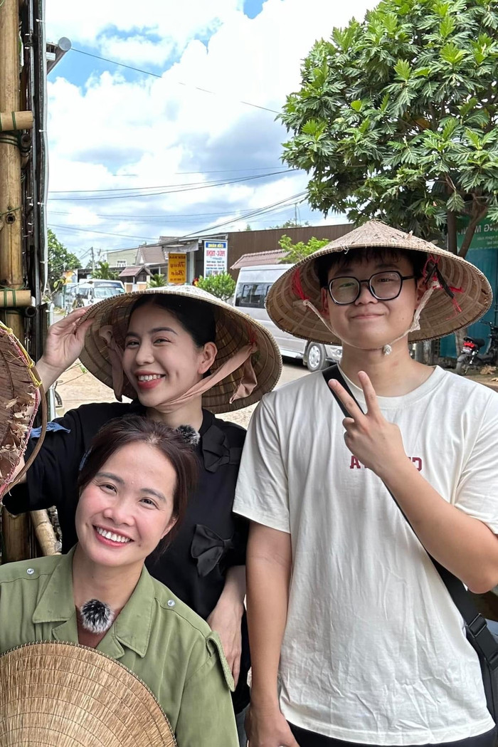 Hằng Du Mục mới đưa Nhất Dương về Việt Nam cách đây không lâu.