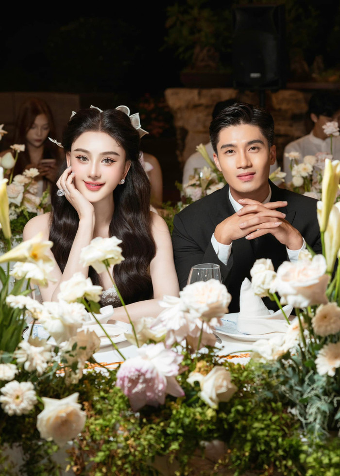 Lâm Khánh Chi khẳng định giữa cô và Đạt Nguyễn chỉ đang dừng lại ở mức độ bạn bè. 