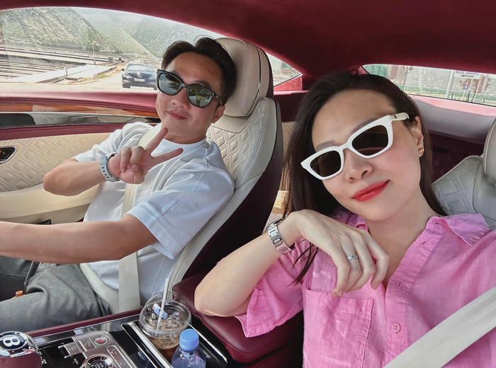 Cuộc sống giàu có, viên mãn của Cường Đô La và Đàm Thu Trang khiến nhiều người ngưỡng mộ. 