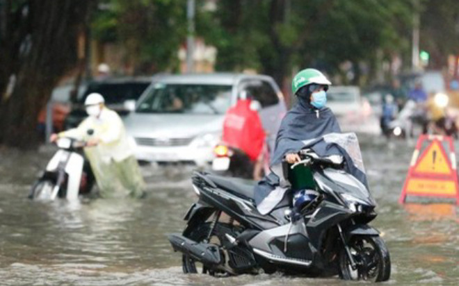 Hướng di chuyển lạ thường của bão số 2 Ảnh 2