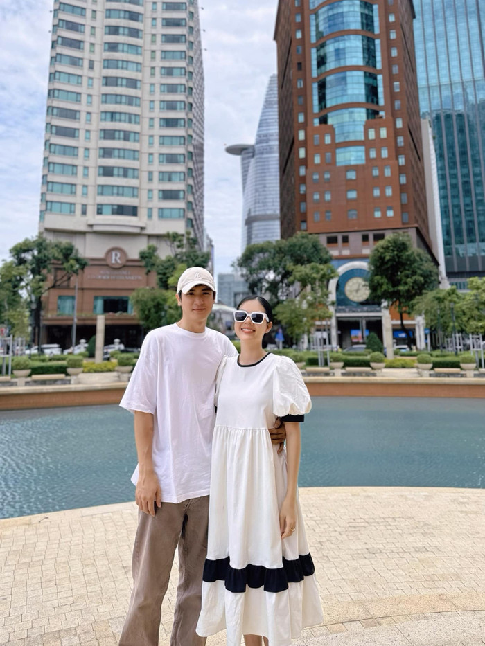 Cách đây không lâu, Ngọc Trinh xác nhận chuyện mang thai con đầu lòng và sắp được làm mẹ.