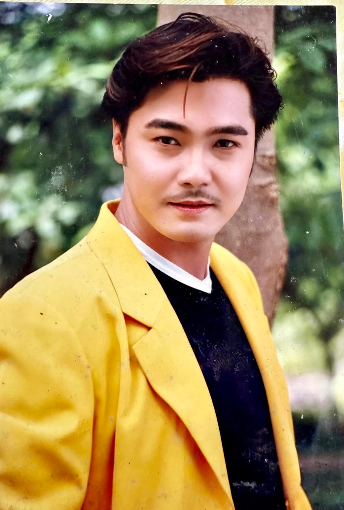 Lý Hùng thời trẻ được nhận xét là 'nam thần' màn ảnh Việt vì điển trai, phong độ.