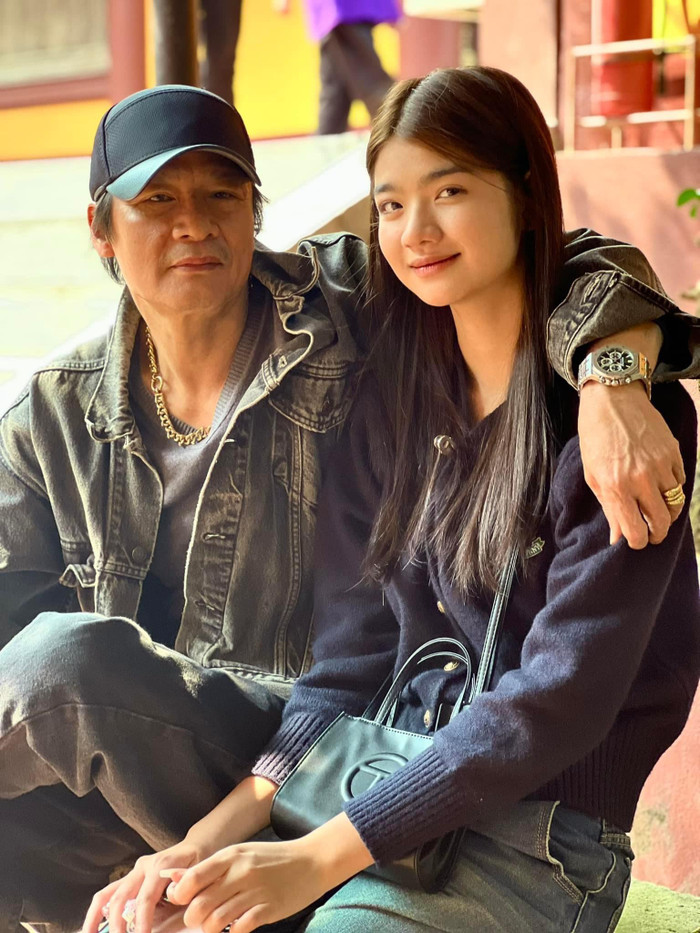 Cô gái thừa hưởng nhiều nét đẹp của bố mẹ.