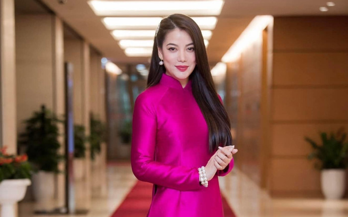 Đẹp khen - Xấu chê: Trương Ngọc Ánh ngày càng xinh đẹp Ảnh 2