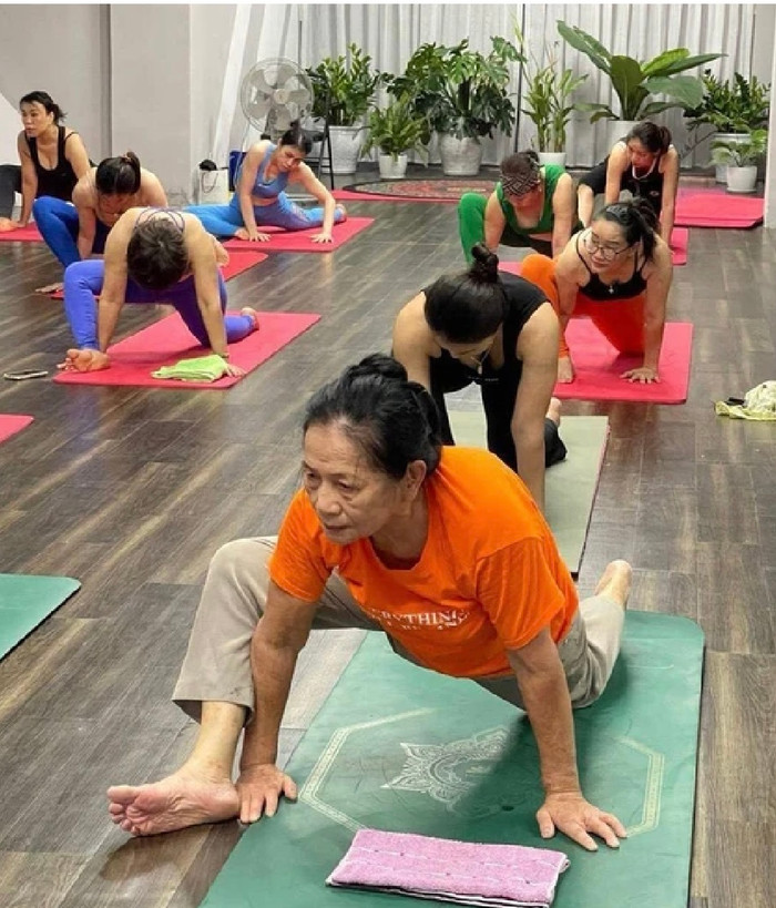 Xúc động cụ bà 81 tuổi cùng hành trình chống lại căn bệnh ung thư bất ngờ Ảnh 2