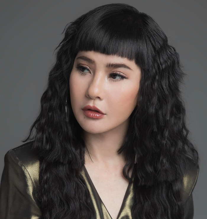 Cát Phượng tiết lộ cuộc sống gặp nhiều khó khăn.