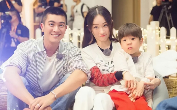 Gia đình nhỏ hạnh phúc của diễn viên Hoắc Tư Yến. Ảnh: Sưu tầm