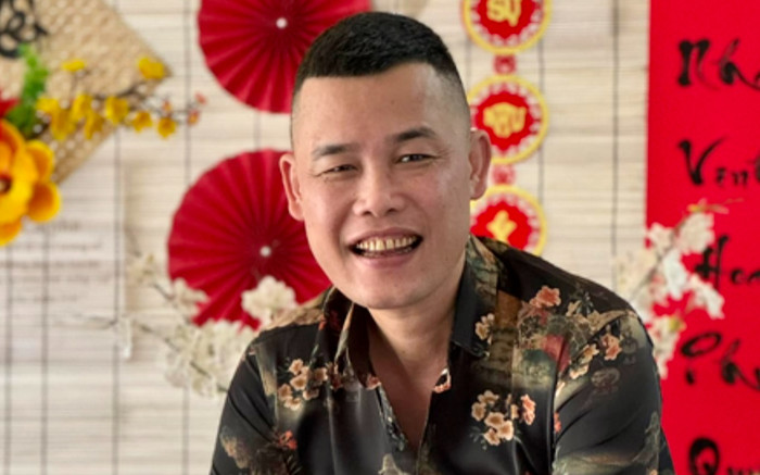 Cuộc sống hiện tại của nghệ sĩ Hiệp Gà sau 3 đời vợ: Sống độc thân, lên chức ông ngoại ở tuổi 47 Ảnh 2