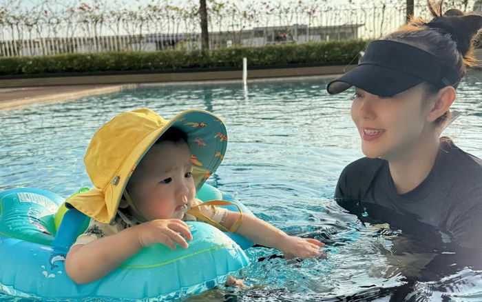 Minh Hằng thường xuyên cho bé Mỡ đi du lịch. Ảnh: Instagram molovemoon