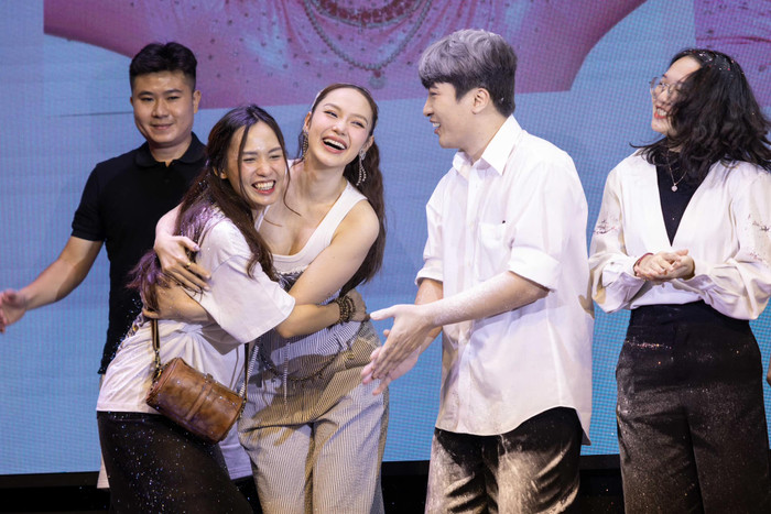 Minh Hằng mới tổ chức fanmeeting để gặp gỡ, trò chuyện với người hâm mộ sau một thời gian tập trung vun vén, chăm sóc gia đình nhỏ. Ảnh: FBNV