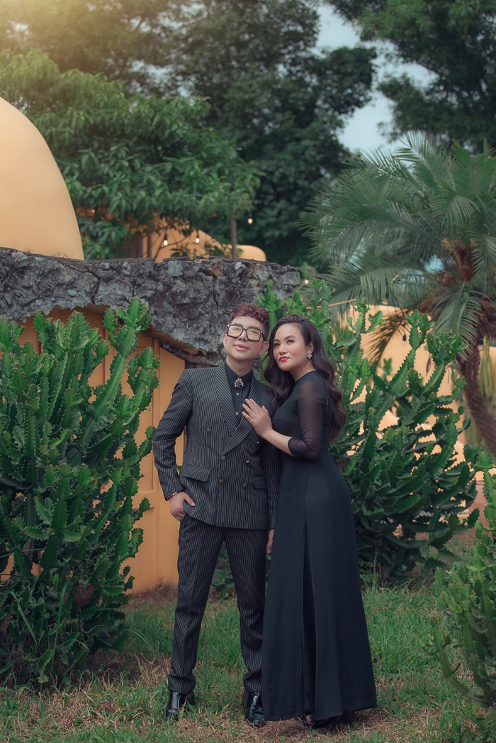 Vợ là động lực cũng như hậu phương vững chắc để Long Nhật yên tâm hoạt động nghệ thuật.