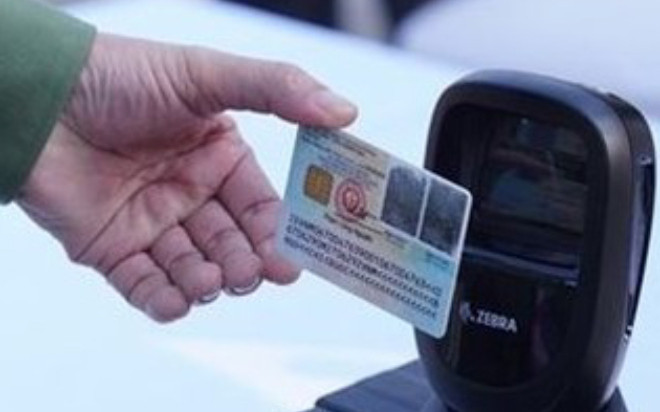 Người dân cần mang thẻ căn cước hoặc sử dụng VNeID khi qua chốt kiểm soát tại Lễ Quốc tang Ảnh 2