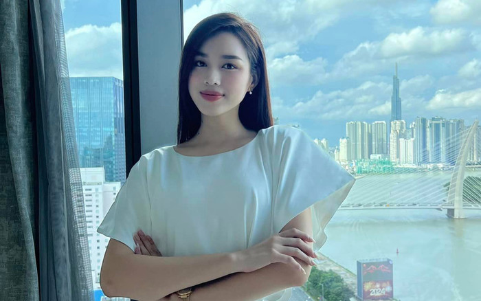 Bố ruột chân chất của Đỗ Thị Hà Ảnh 2