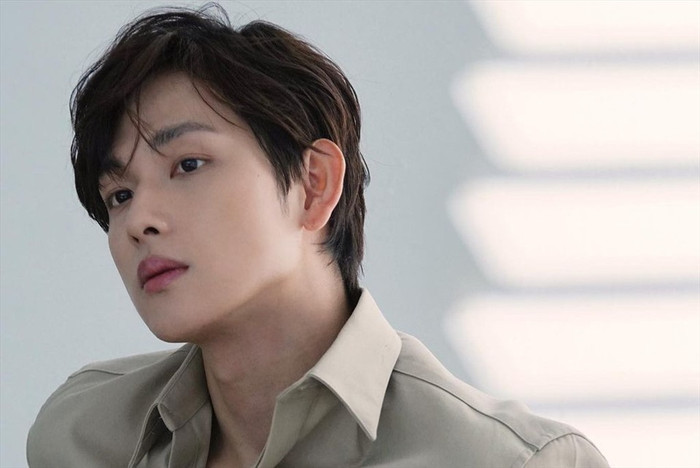 Nam thần được 'đẩy thuyền' với Song Hye Kyo: Nhan sắc có thể lu mờ nhưng tài năng vô hạn Ảnh 3