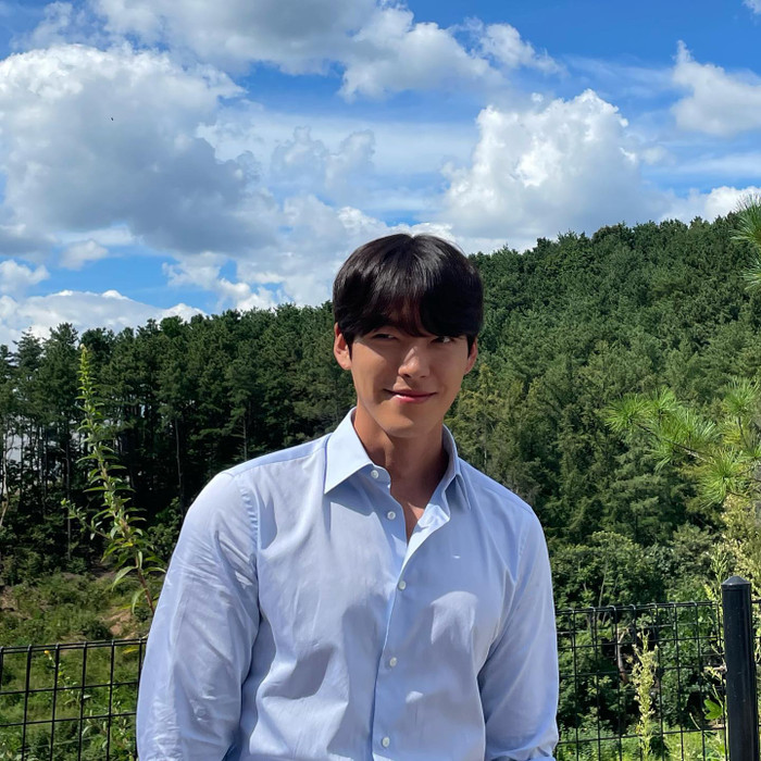 Từ năm 2020, Kim Woo Bin tái xuất làng giải trí sau khi kiểm soát được bệnh. 