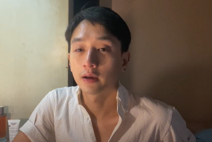 Nam diễn viên hiện vẫn đang duy trì dùng thuốc để giữ sức khoẻ. 