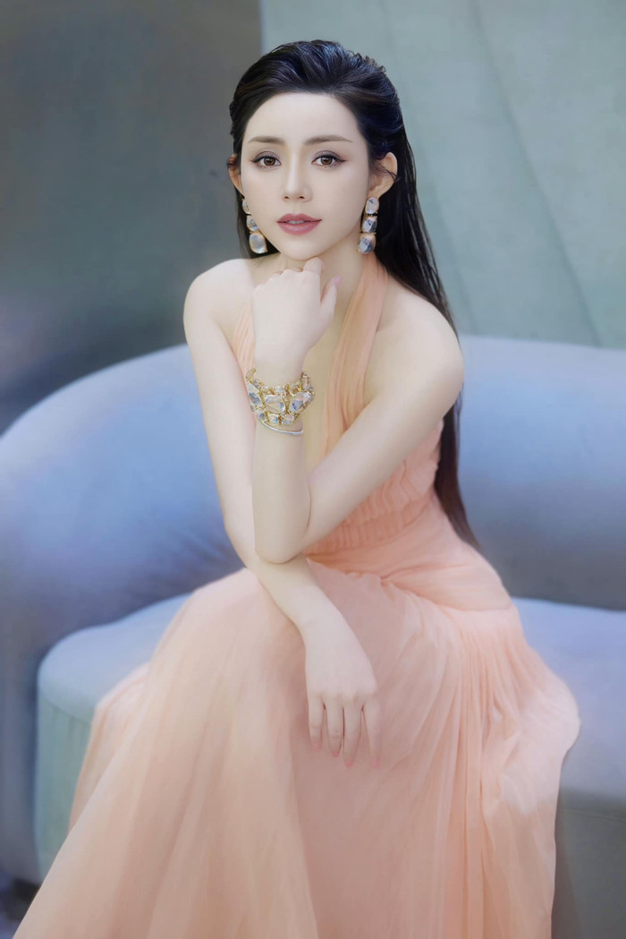 Quỳnh Kool ngày càng nhuận sắc.