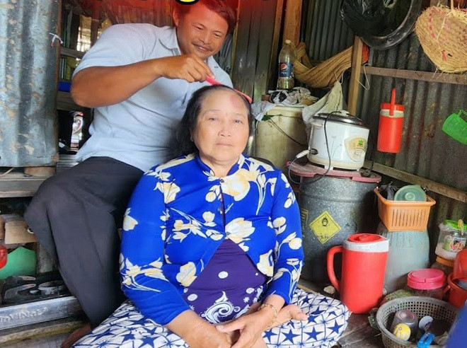 Cuộc sống dù thiếu thốn nhưng tràn đầy niềm yêu thương