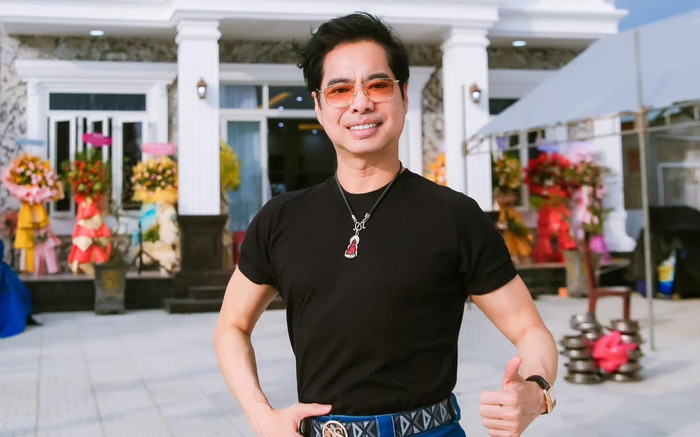 Danh ca Ngọc Sơn từng được một người giúp nửa chỉ vàng, đổi đời vụt sáng thành sao hạng A Ảnh 2