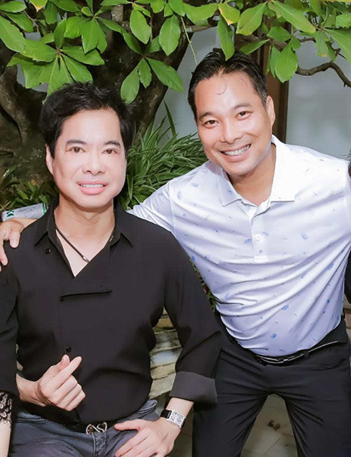 Ngọc Hải từng bán xe đạp được nửa chỉ vàng, đưa hết tiền để Ngọc Sơn sắm trang phục đi diễn.