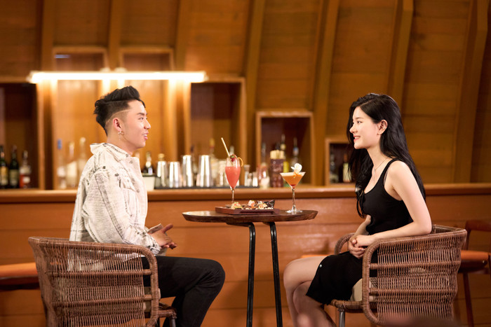 DJ Wukong và Lee Rayeon liệu có thể thành một đôi tại Đảo Thiên Đường.