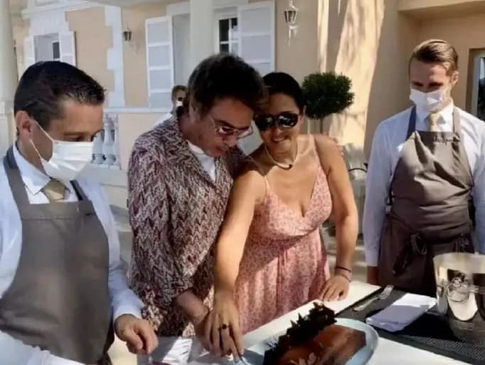 Nữ diễn viên từng nặng gần 100 kg gây bất ngờ trong lần xuất hiện trở lại Ảnh 2